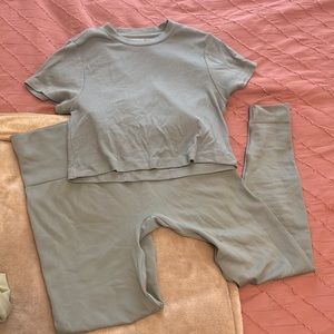 Set Active Sculptflex set in Frost